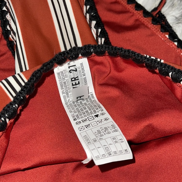 Striped Crochet Trim High Leg Halter Bathing Suit S - Picture 8 of 9